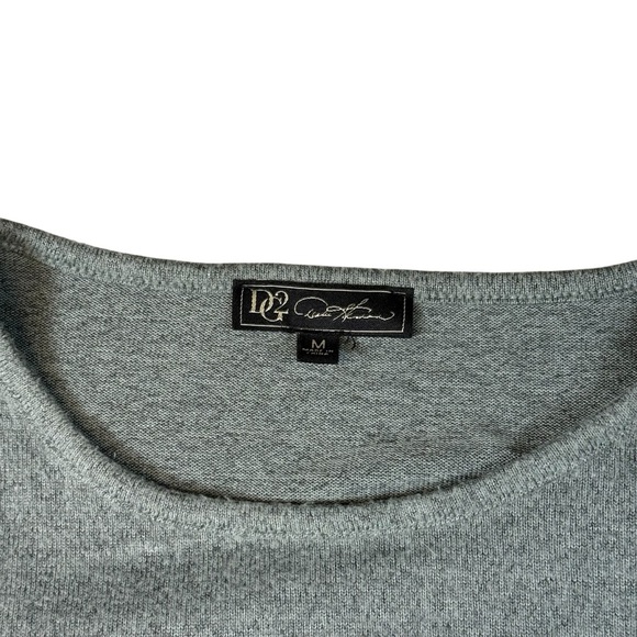 DG2 Diane Gilman Long Sleeve Pleated Detail Size Medium - Picture 2 of 4